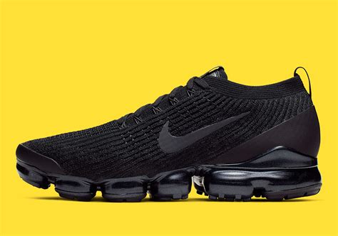 nike vapormax black